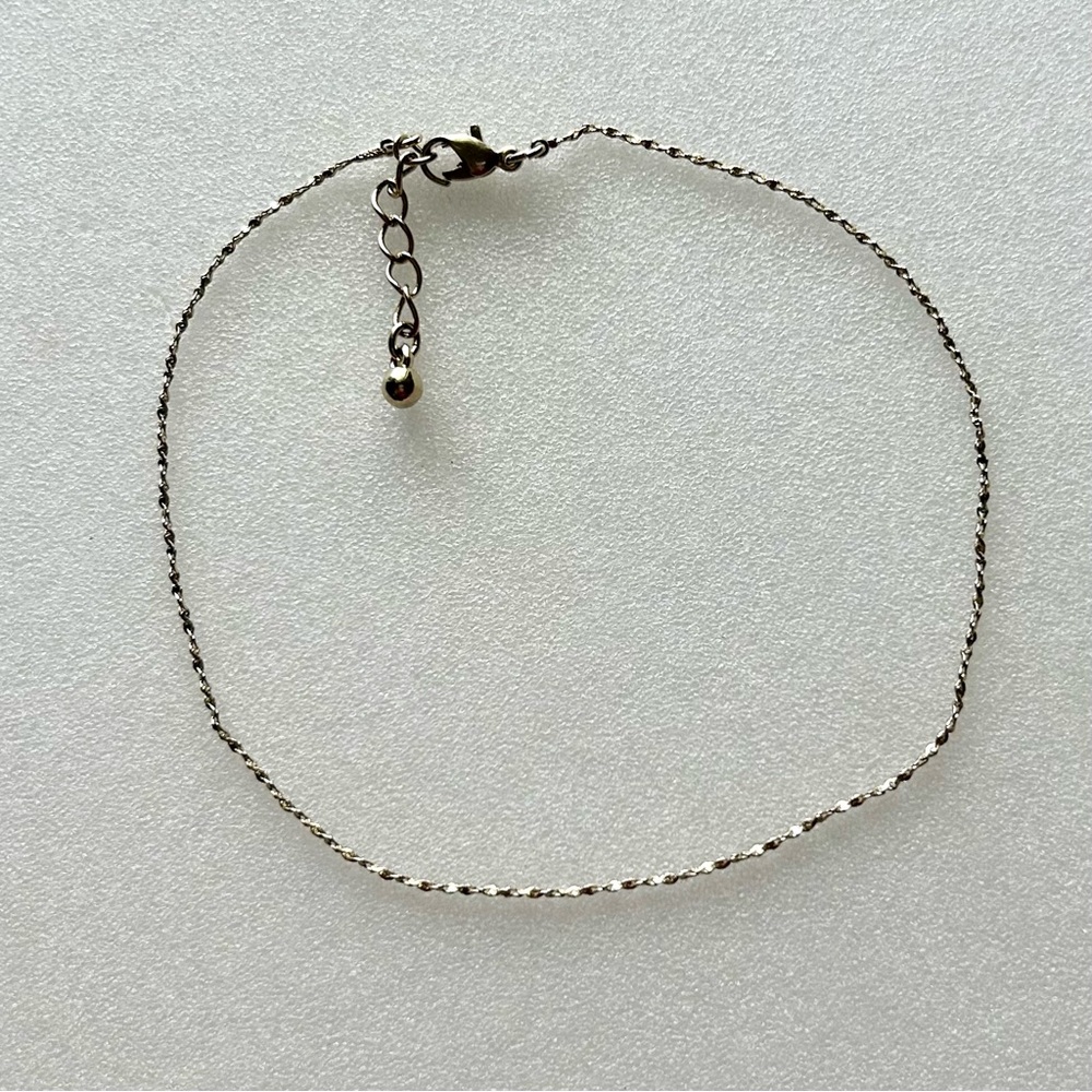 FINE and DAINTY Figure 8 Chain Anklet Bracelet 10” to 11” Silver Tone